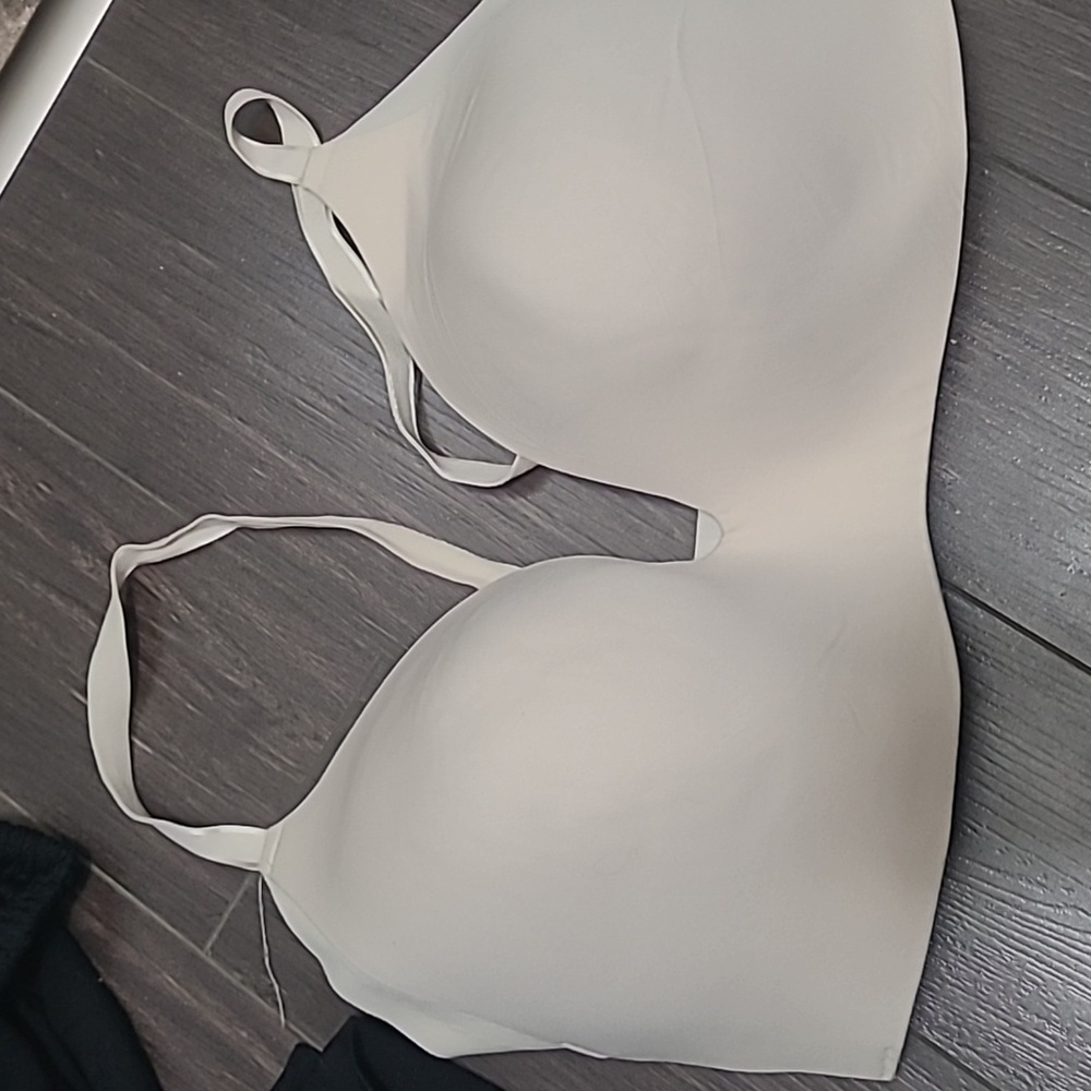 Knix wing woman plunge front bra-no underwire, size 8
